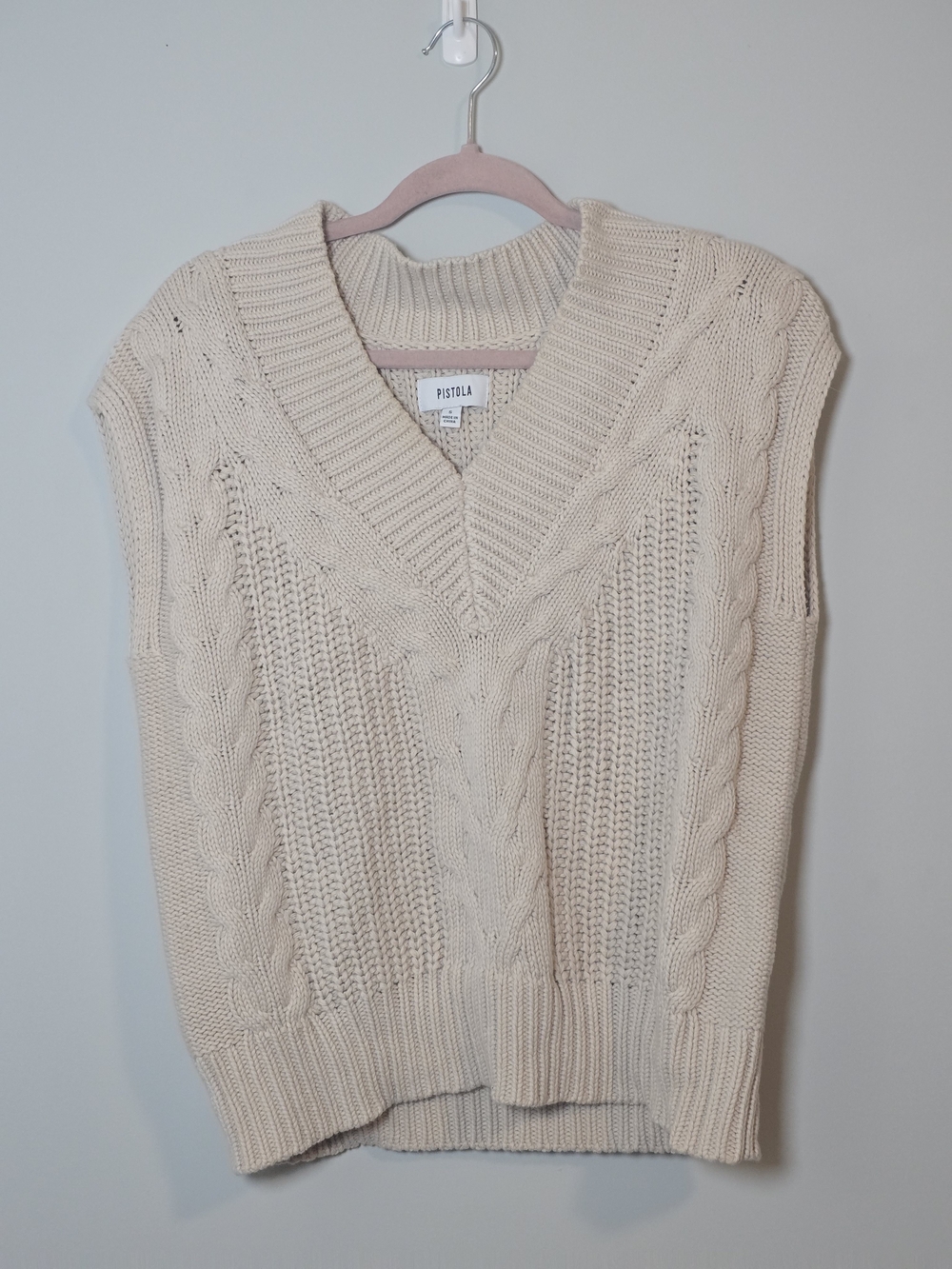 Pistola Kiran Cream Cable Knit Sweater Vest V-Neck Chunky Cotton S